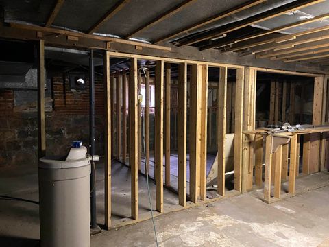 Tiny photo for 105 N Mckee Street, Macy, IN 46951 (MLS # 202547794)