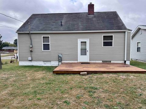 Tiny photo for 816 E Dixon Street, Kokomo, IN 46901 (MLS # 202540675)