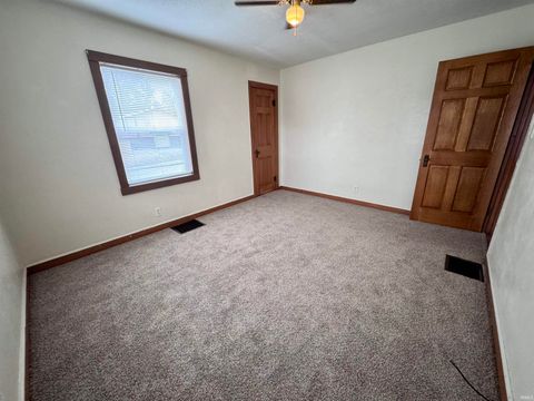 Tiny photo for 816 E Dixon Street, Kokomo, IN 46901 (MLS # 202540675)