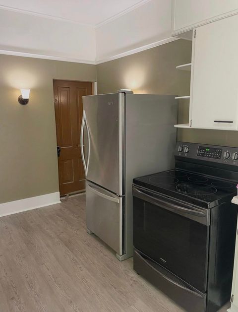 Tiny photo for 226 Lafontaine Street, Huntington, IN 46750 (MLS # 202618570)
