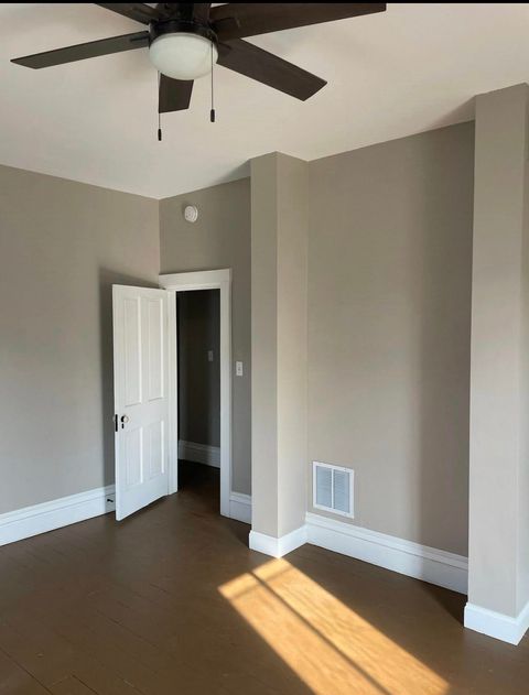Tiny photo for 226 Lafontaine Street, Huntington, IN 46750 (MLS # 202618570)