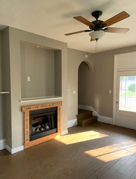 Tiny photo for 226 Lafontaine Street, Huntington, IN 46750 (MLS # 202618570)
