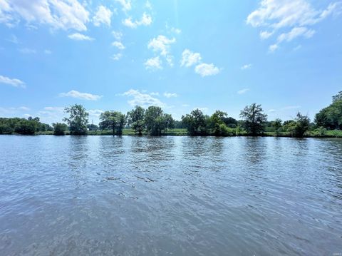 Tiny photo for 7708 N Barekman Court, Monticello, IN 47960 (MLS # 202613244)