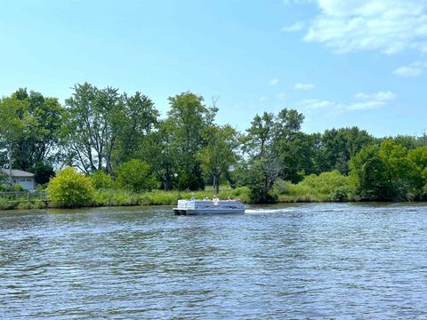 Tiny photo for 7708 N Barekman Court, Monticello, IN 47960 (MLS # 202613244)