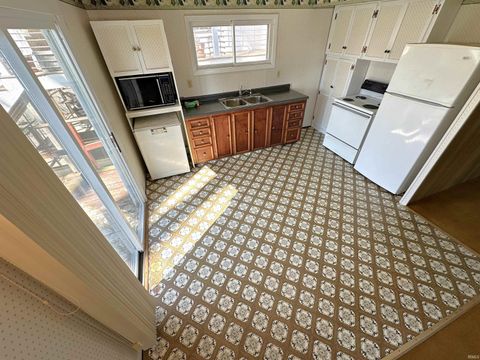 Tiny photo for 7708 N Barekman Court, Monticello, IN 47960 (MLS # 202613244)