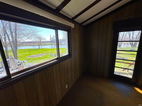 Tiny photo for 7708 N Barekman Court, Monticello, IN 47960 (MLS # 202613244)