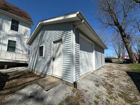 Tiny photo for 7708 N Barekman Court, Monticello, IN 47960 (MLS # 202613244)