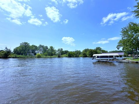 Tiny photo for 7708 N Barekman Court, Monticello, IN 47960 (MLS # 202613244)