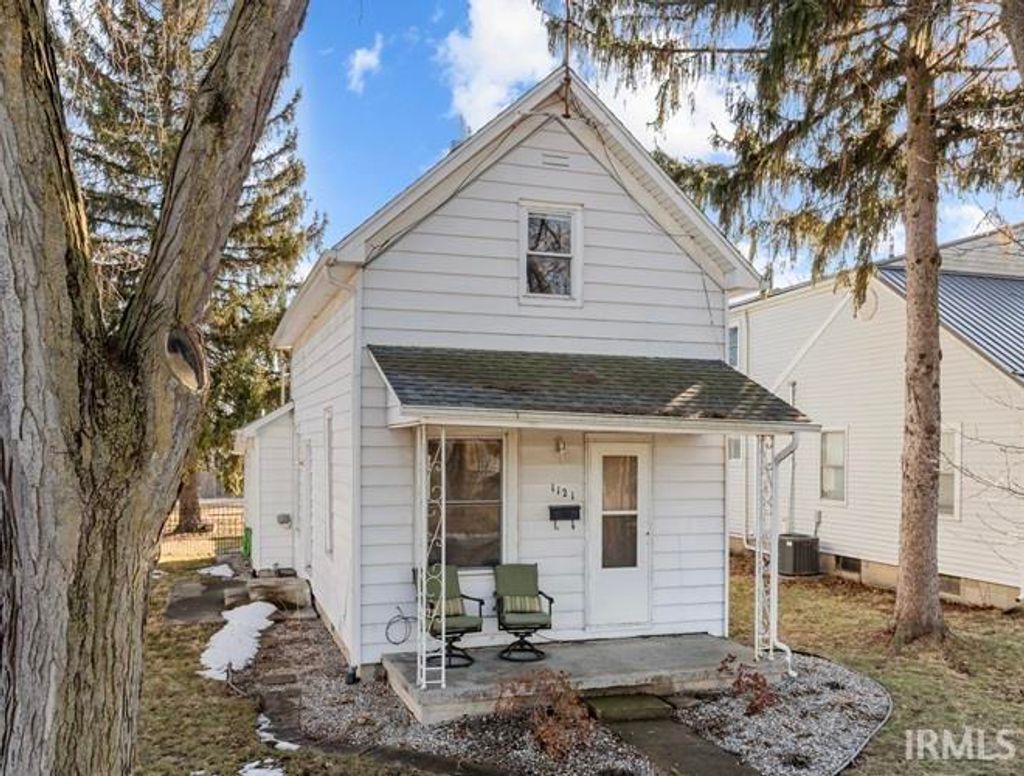 Photo of 1121 Adams Street, Decatur, IN 46733 (MLS # 202605211)