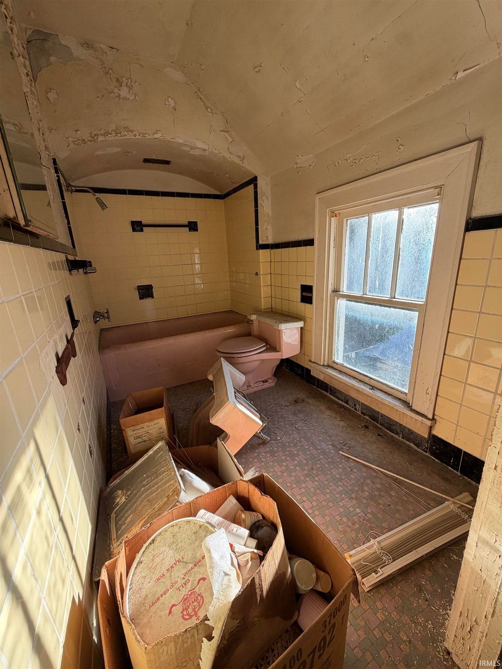 Photo of 301 E 5th Street, Peru, IN 46970 (MLS # 202549601)