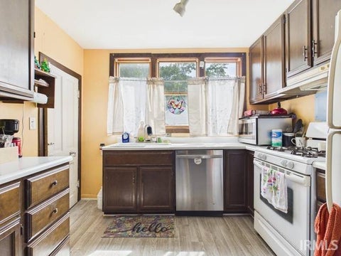 Tiny photo for 1121 Smith Street, Logansport, IN 46947 (MLS # 202638055)