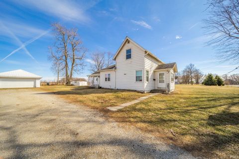 Photo of 9100 S County Road 300, Muncie, IN 47302 (MLS # 202606662)