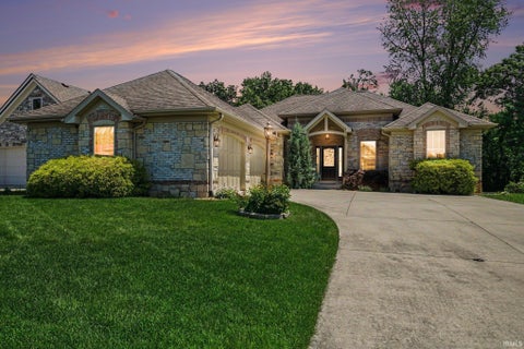 Photo of 7514 Toscana Court, Granger, IN 46530 (MLS # 202627307)