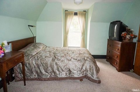 Tiny photo for 303 E Main Street, Medaryville, IN 47957 (MLS # 202612899)