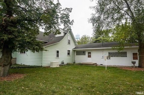 Tiny photo for 303 E Main Street, Medaryville, IN 47957 (MLS # 202612899)