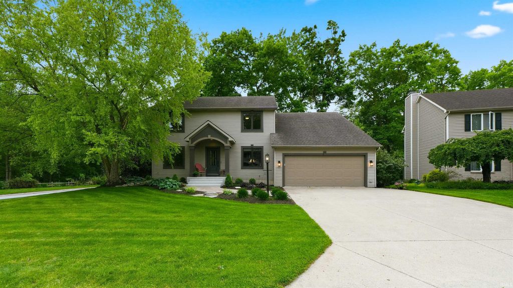 Photo of 10407 Tidewater Trail, Fort Wayne, IN 46845 (MLS # 202619448)