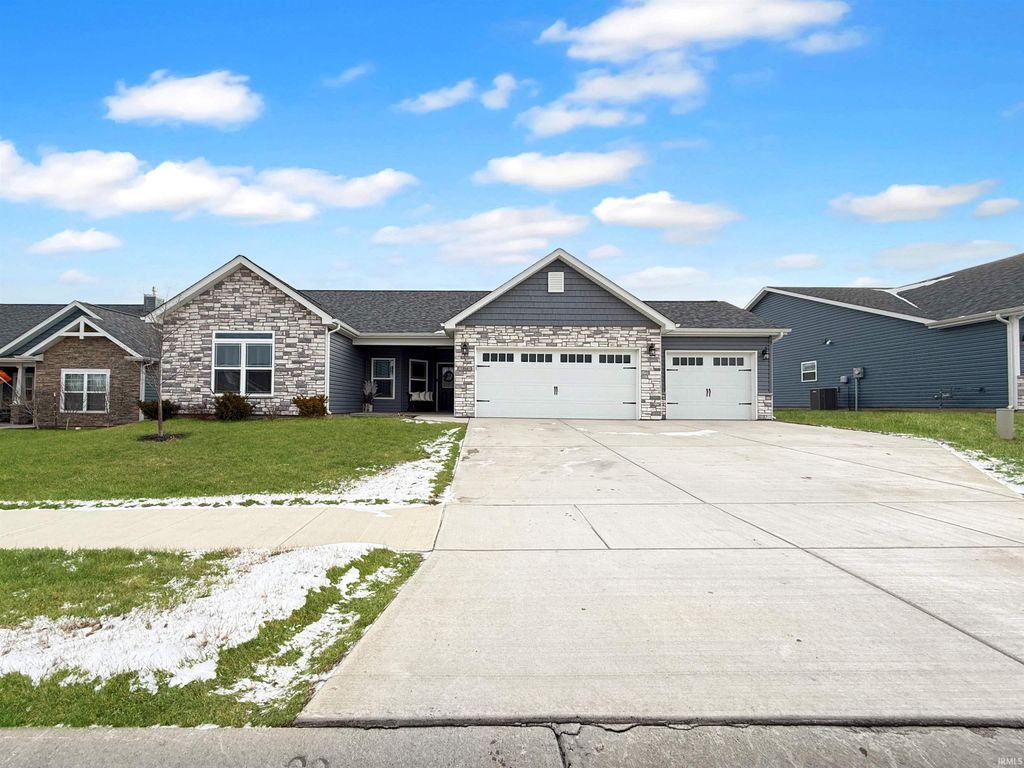 Photo of 1814 Southridge Drive, Frankfort, IN 46041 (MLS # 202602201)