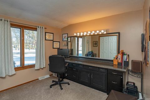 Tiny photo for 3636 Old State Road 25 N, Lafayette, IN 47905 (MLS # 202622171)