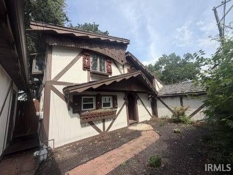 Photo for 23139 Heaton Vista