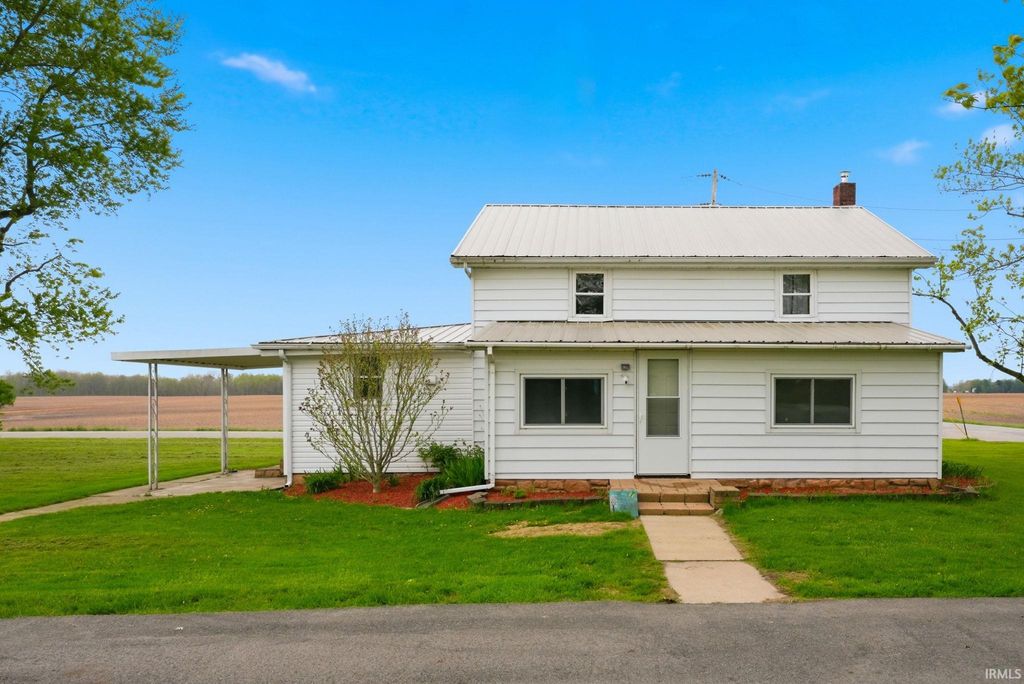 Photo of 1520 N 150 W, Columbia City, IN 46725 (MLS # 202616809)