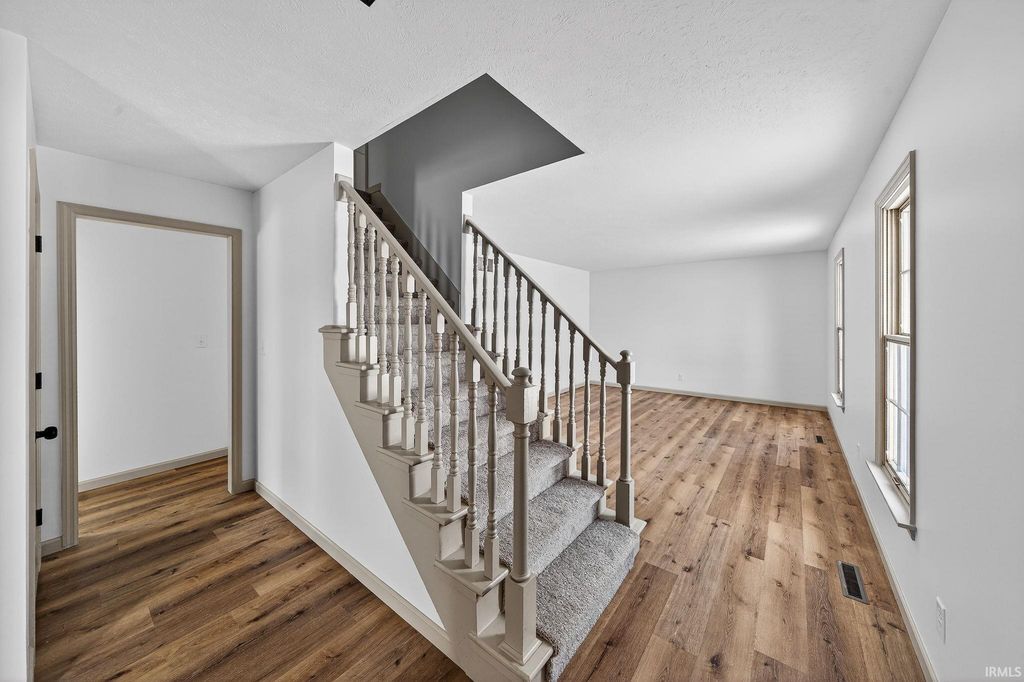 Photo of 51633 Bitterly Court, Granger, IN 46530 (MLS # 202602200)