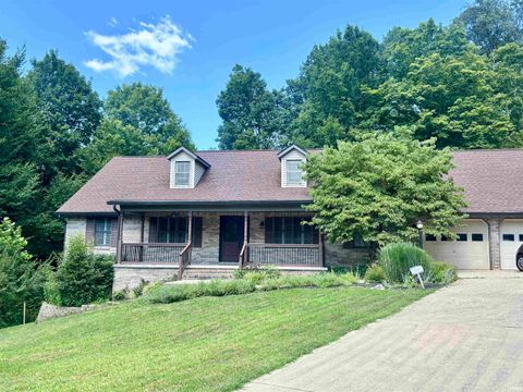 Photo of 5109 N Weathers Court, Bloomington, IN 47404 (MLS # 202611601)