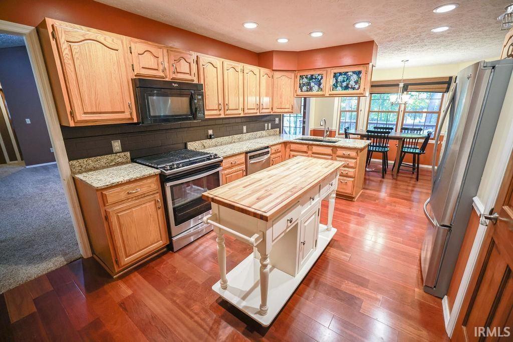 Photo of 5109 N Weathers Court, Bloomington, IN 47404 (MLS # 202611601)