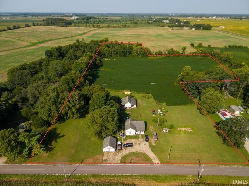 Photo of 1377 S County Road 850, New Castle, IN 47362 (MLS # 202636722)