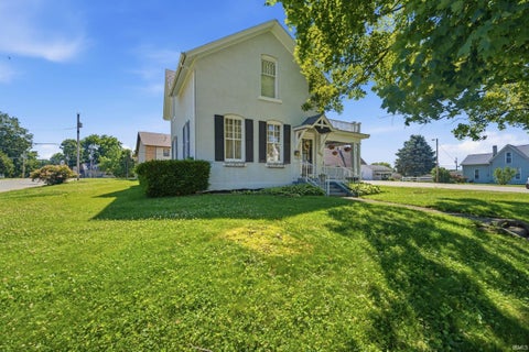 Tiny photo for 305 N Monroe Street, Williamsport, IN 47993 (MLS # 202624320)