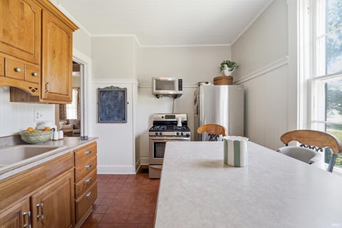Tiny photo for 305 N Monroe Street, Williamsport, IN 47993 (MLS # 202624320)
