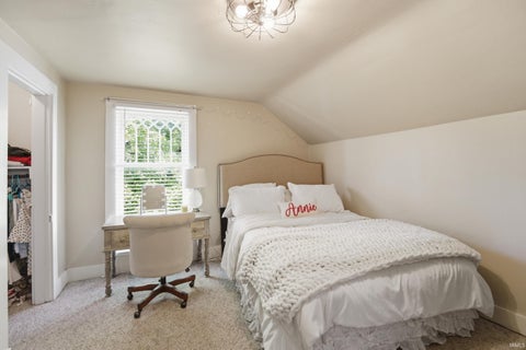Tiny photo for 305 N Monroe Street, Williamsport, IN 47993 (MLS # 202624320)