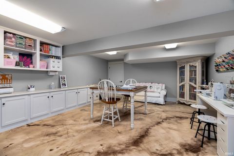 Tiny photo for 818 Emerald Drive, Lafayette, IN 47905 (MLS # 202524606)