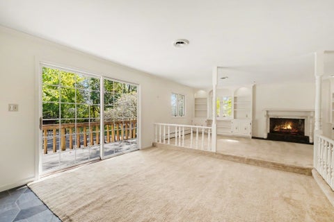 Tiny photo for 15251 Kern Road, Mishawaka, IN 46544 (MLS # 202642996)