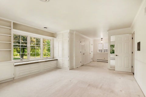 Tiny photo for 15251 Kern Road, Mishawaka, IN 46544 (MLS # 202642996)