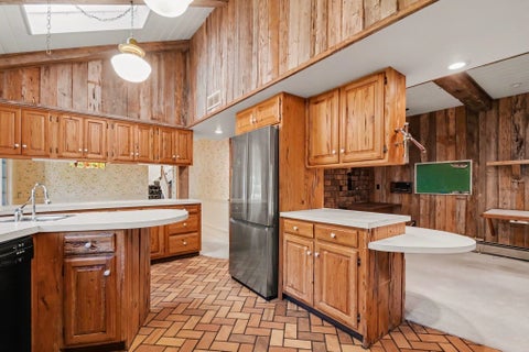 Tiny photo for 15251 Kern Road, Mishawaka, IN 46544 (MLS # 202642996)