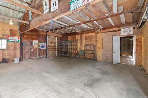 Tiny photo for 7405 W Mier 27, Converse, IN 46919 (MLS # 202541962)