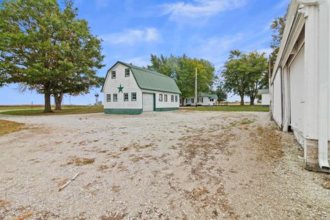 Tiny photo for 7405 W Mier 27, Converse, IN 46919 (MLS # 202541962)