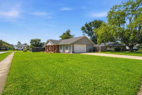 Tiny photo for 1800 Arcadia Drive, Lafayette, IN 47905 (MLS # 202634845)