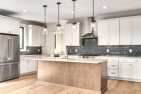 Tiny photo for 953 Ravenstone Drive, Lafayette, IN 47909 (MLS # 202518003)