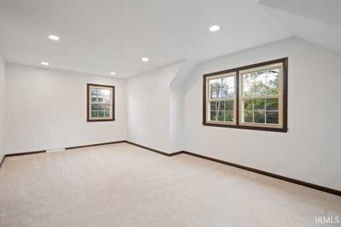 Tiny photo for 5603 Ivy Court, Kokomo, IN 46902 (MLS # 202627086)