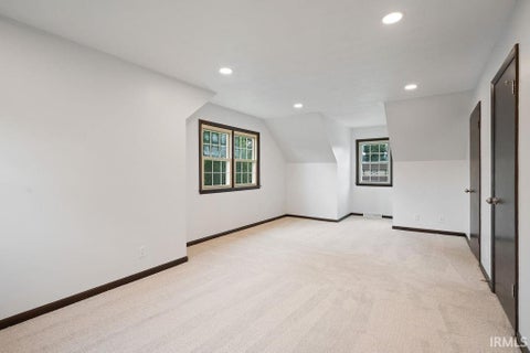 Tiny photo for 5603 Ivy Court, Kokomo, IN 46902 (MLS # 202627086)