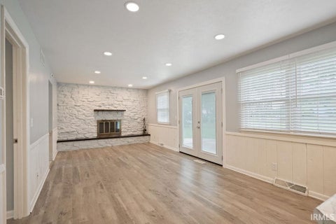 Tiny photo for 5603 Ivy Court, Kokomo, IN 46902 (MLS # 202627086)