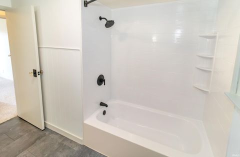 Tiny photo for 1220 Lower New Harmony Road, Mount Vernon, IN 47620 (MLS # 202605718)