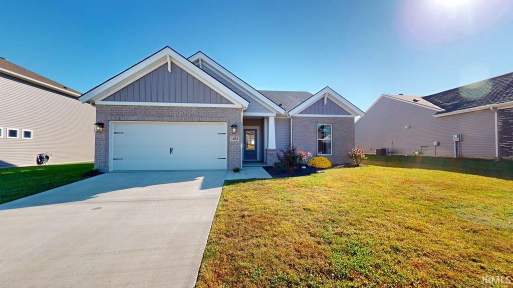 Photo of 1403 N Hunters Crossing Circle, Huntingburg, IN 47542 (MLS # 202541708)