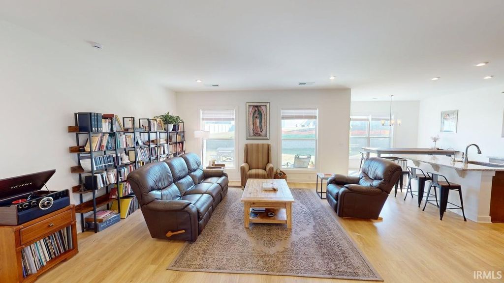 Photo of 1403 N Hunters Crossing Circle, Huntingburg, IN 47542 (MLS # 202541708)