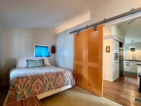 Tiny photo for 3215 Barrett Road, Rochester, IN 46975 (MLS # 202431393)