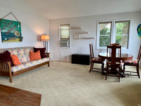 Tiny photo for 3215 Barrett Road, Rochester, IN 46975 (MLS # 202431393)