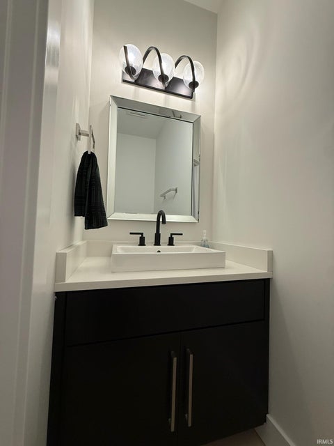 Tiny photo for 575 Sandringham Pass, Fort Wayne, IN 46845 (MLS # 202630474)