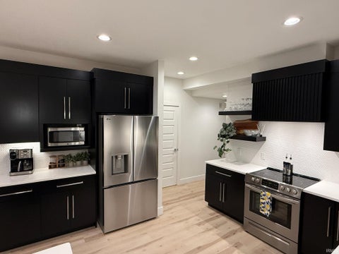Tiny photo for 575 Sandringham Pass, Fort Wayne, IN 46845 (MLS # 202630474)