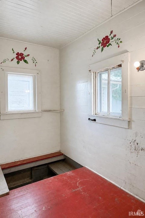 Tiny photo for 211 W North Street, Royal Center, IN 46978 (MLS # 202642911)